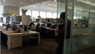 bv伟德国际1946执行总裁时亮考察AECOM大中华区总部