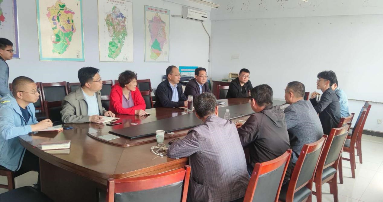 bv伟德国际1946集团受邀赴涿鹿县就合作项目进行实地调研